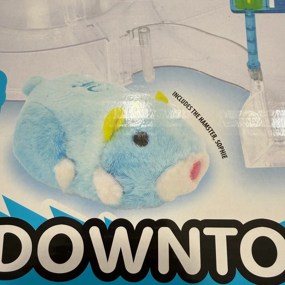 Kid's Toys Hamster Gift Zhu Zhu City Downtown Starter Set Hamster Sophie NEW